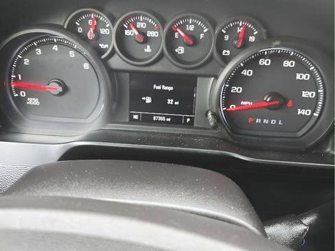 Used 2019 Chevrolet Silverado 1500 Custom w/ Custom Value Package RWD image 19