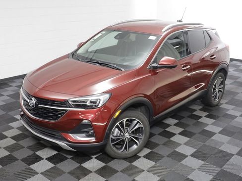 Used 2023 Buick Encore GX Essence w/ Advanced Technology Package AWD/4WD image 2