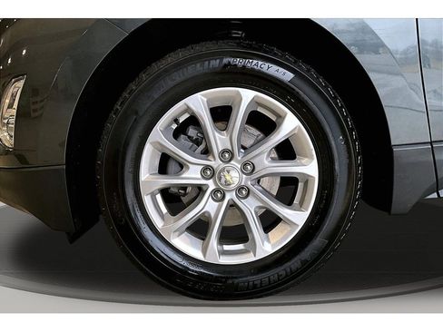 Used 2019 Chevrolet Equinox LS w/ LS Convenience Package image 10