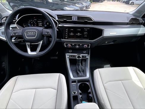 Used 2023 Audi Q3 2.0T Premium w/ Convenience Package image 15