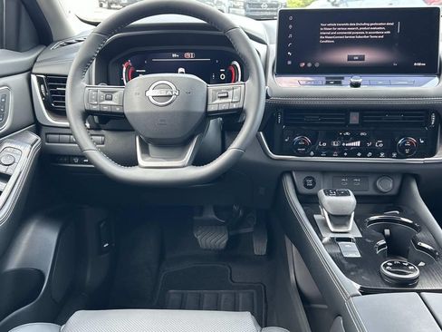 New 2026 Nissan Rogue Platinum w/ Platinum Premium Package AWD/4WD image 24