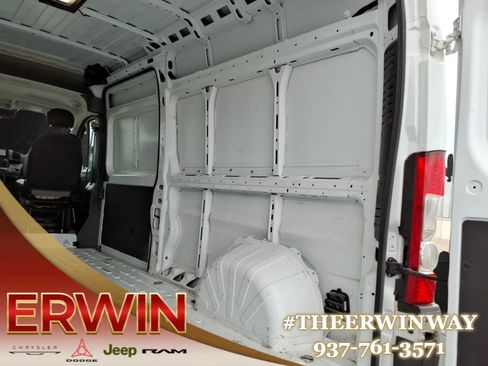 Used 2024 RAM ProMaster 2500 w/ Convenience Group FWD image 26