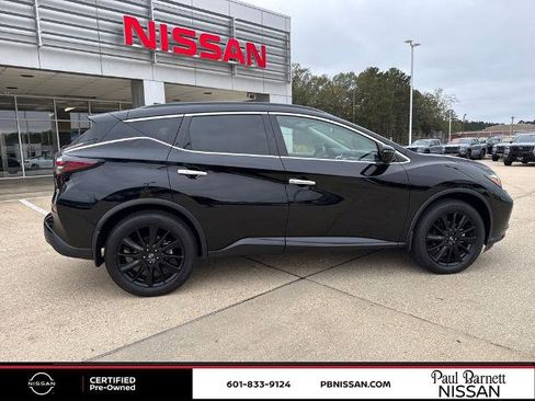 Certified 2024 Nissan Murano SV w/ SV Midnight Edition Package image 11