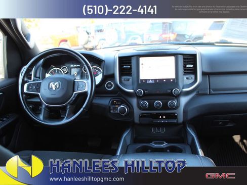 Used 2022 RAM 1500 4x4 Crew Cab image 16