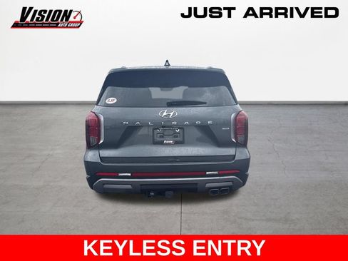 Used 2025 Hyundai Palisade Limited AWD/4WD image 7