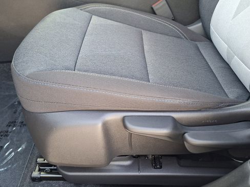 Used 2024 Chevrolet Trax LS w/ Driver Confidence Package image 18