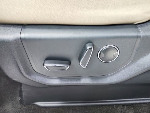 Used 2023 Ford Expedition Max Limited image 20