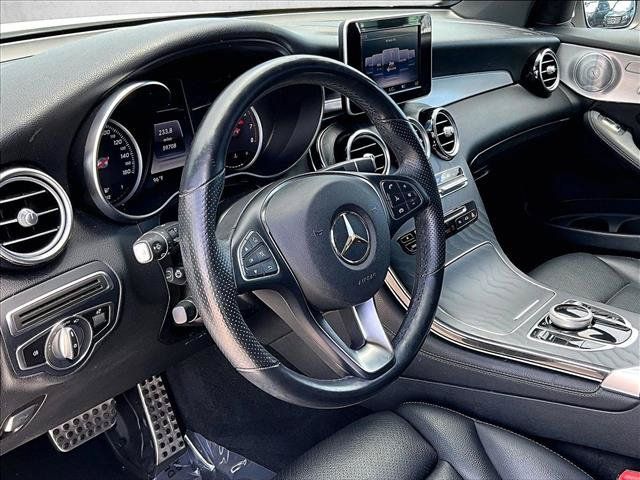 Used 2019 Mercedes-Benz GLC 300 4MATIC image 13