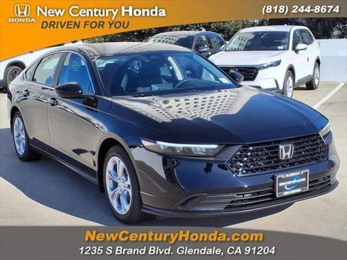 New 2025 Honda Accord LX image 3