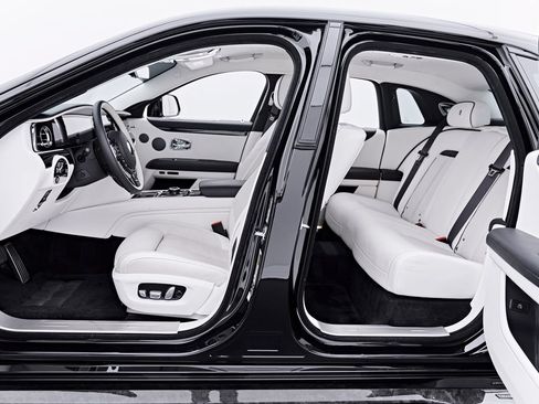 Used 2026 Rolls-Royce Ghost AWD/4WD image 56