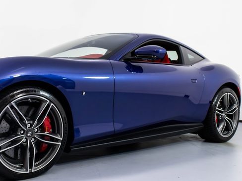 Certified 2022 Ferrari Roma image 30