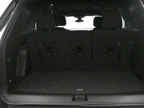 Used 2023 Chevrolet Traverse LT AWD/4WD image 15