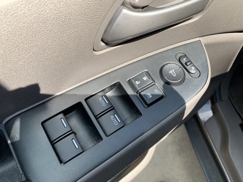 Used 2013 Honda Odyssey EX image 15