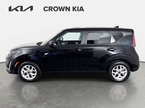 Certified 2025 Kia Soul LX w/ LX Technology Package FWD image 8