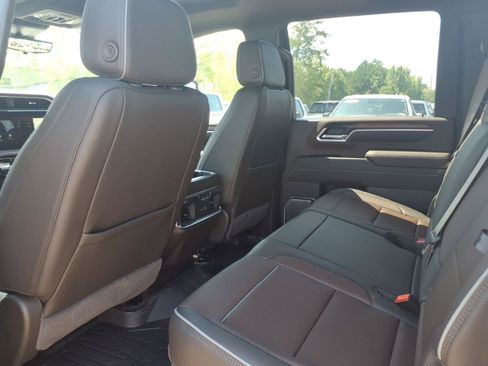 New 2026 GMC Sierra 2500 Denali w/ Denali Reserve Package AWD/4WD image 26