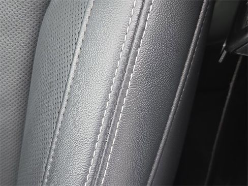 Used 2021 Audi SQ5 Prestige w/ Prestige Package image 16