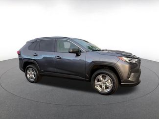 Used 2025 Toyota RAV4 LE video 2