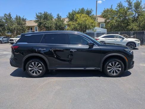 Used 2023 INFINITI QX60 Pure FWD image 2