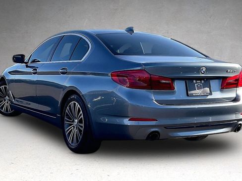 Used 2019 BMW 530i w/ Convenience Package RWD image 3