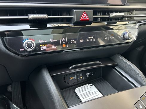 New 2026 Kia Sportage SX Prestige image 24