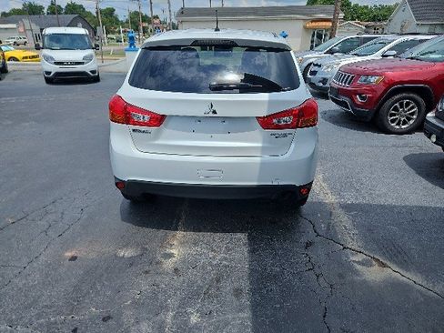 Used 2015 Mitsubishi Outlander Sport ES AWD/4WD image 3