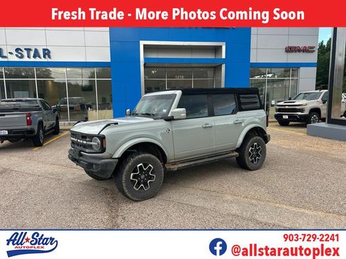 Used 2021 Ford Bronco Outer Banks AWD/4WD image 1