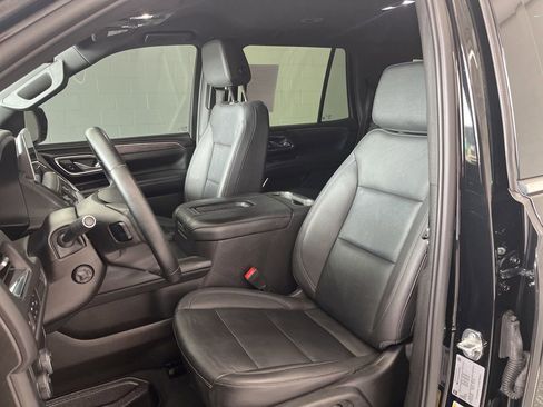 Used 2023 Chevrolet Tahoe LT w/ Luxury Package image 14