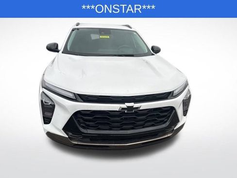 Used 2025 Chevrolet Trax ACTIV image 9