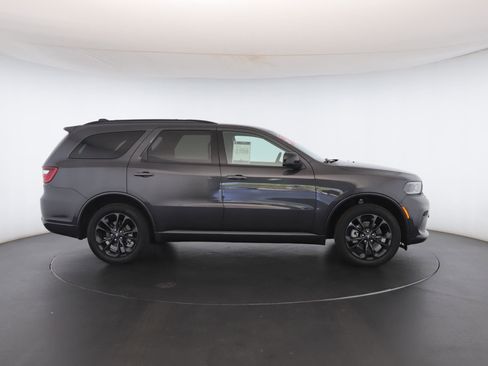 Used 2024 Dodge Durango GT w/ Blacktop Package image 31