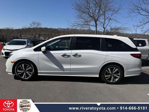 Used 2023 Honda Odyssey Touring image 31