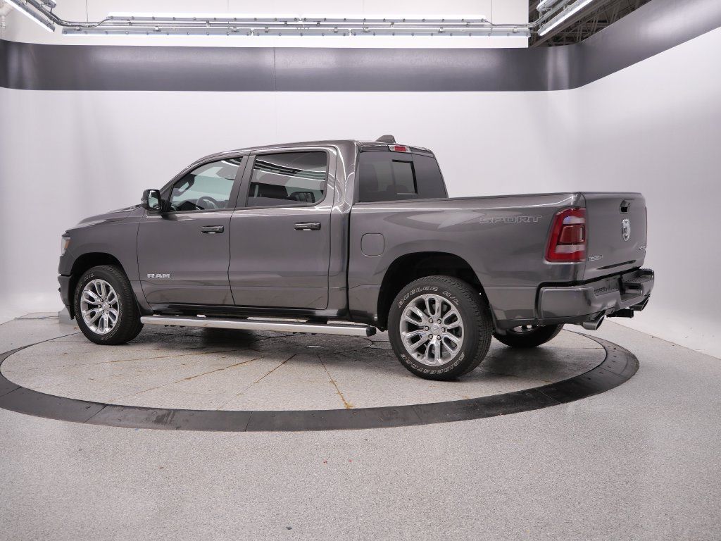 Used 2023 RAM 1500 Laramie AWD/4WD image 3