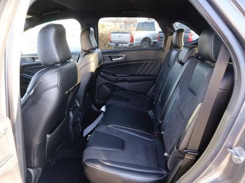 Certified 2022 Ford Edge ST image 11