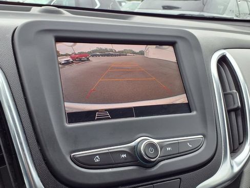 Used 2022 Chevrolet Equinox LT AWD/4WD image 7