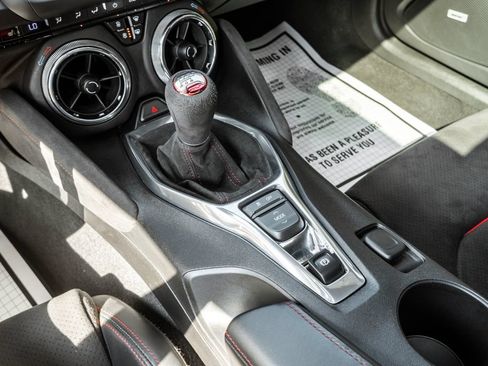 Used 2017 Chevrolet Camaro ZL1 RWD image 20
