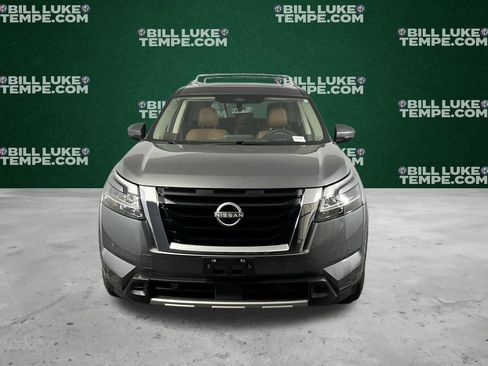Used 2024 Nissan Pathfinder Platinum w/ Cargo Package image 10