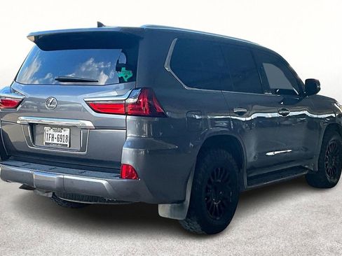 Used 2020 Lexus LX 570 4WD w/ Luxury Package image 2