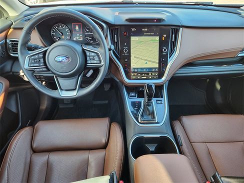 Used 2025 Subaru Outback Touring XT w/ Popular Package #2 image 10