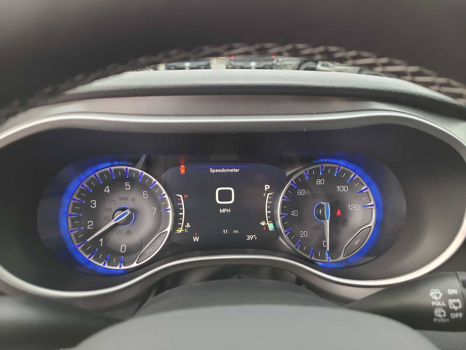 New 2026 Chrysler Pacifica Select FWD image 26