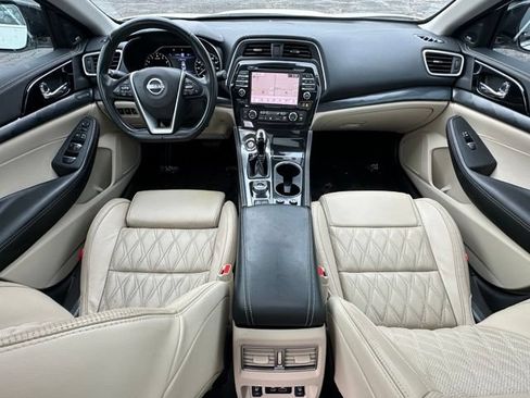 Certified 2023 Nissan Maxima Platinum w/ Sport Mat Group FWD image 30