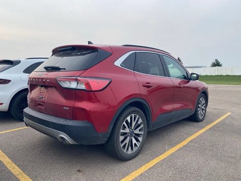 Used 2020 Ford Escape Titanium FWD image 10