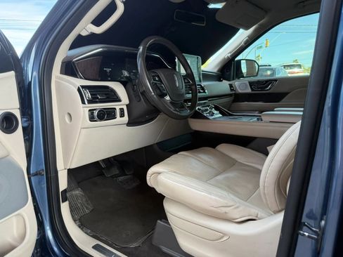 Used 2020 Lincoln Navigator Reserve w/ Luxury Package AWD/4WD image 42