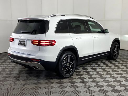 New 2026 Mercedes-Benz GLB 250 4MATIC image 9