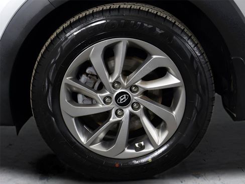 Used 2018 Hyundai Tucson SEL Plus image 19