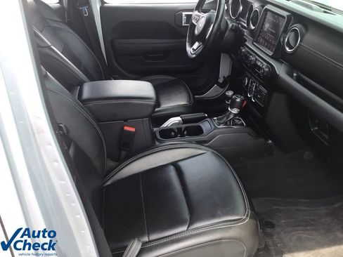 Used 2022 Jeep Wrangler Unlimited Sahara 4xe w/ Cold Weather Group image 11