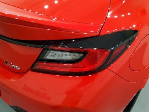 Used 2024 Toyota GR86 Premium image 13