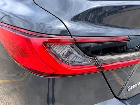 Used 2025 Toyota Camry XSE FWD image 27