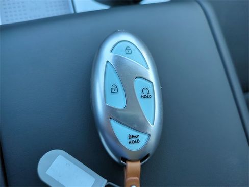 New 2026 Hyundai Ioniq 9 Limited image 31