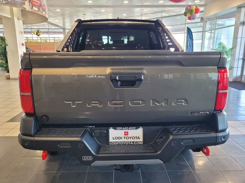 New 2026 Toyota Tacoma 4x4 Double Cab Hybrid image 5