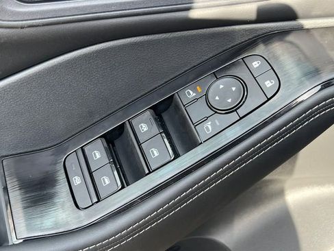 New 2026 Nissan Rogue SV image 15