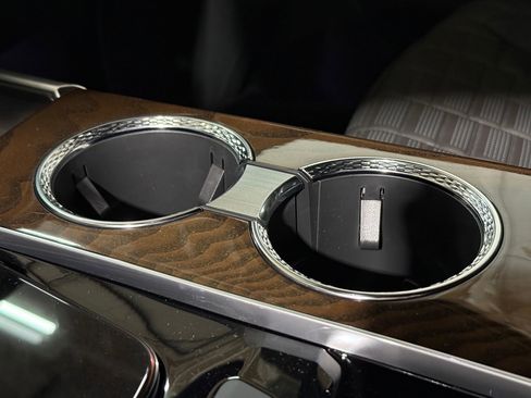 New 2025 Cadillac Escalade ESV Premium Luxury Platinum image 39